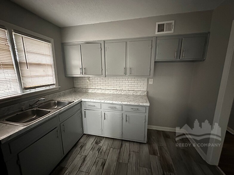 Building Photo - This is a Home for You!