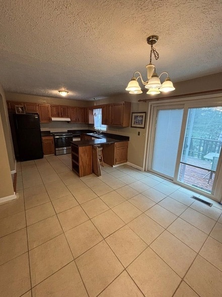 Building Photo - 709 Chert Ln