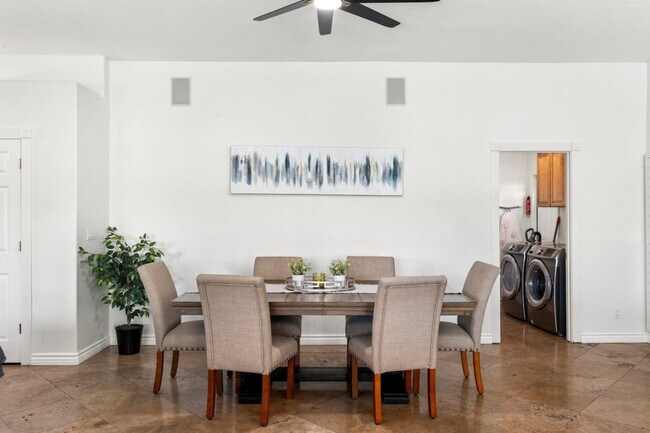 Building Photo - 14615 N 22nd Ln