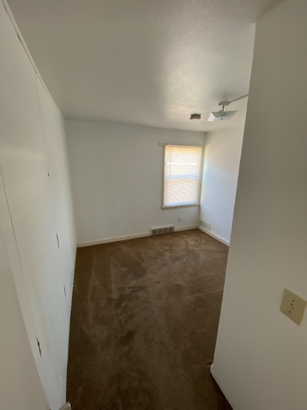 Building Photo - 605 Menomonie St