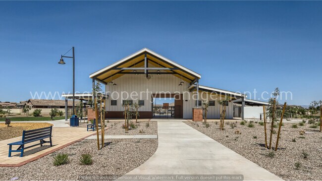 Building Photo - 644 S Heron Ln