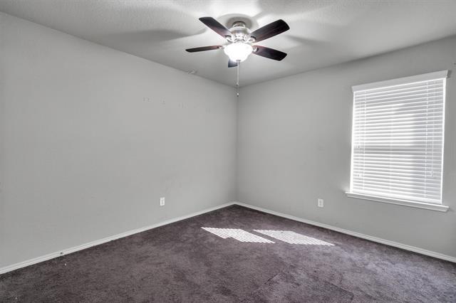 Building Photo - 4080 Serene Dr