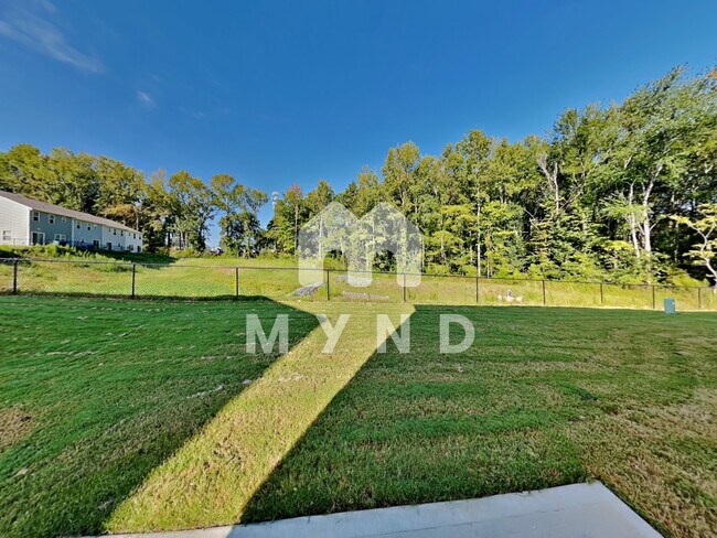 Building Photo - 5617 Newton Creek Dr