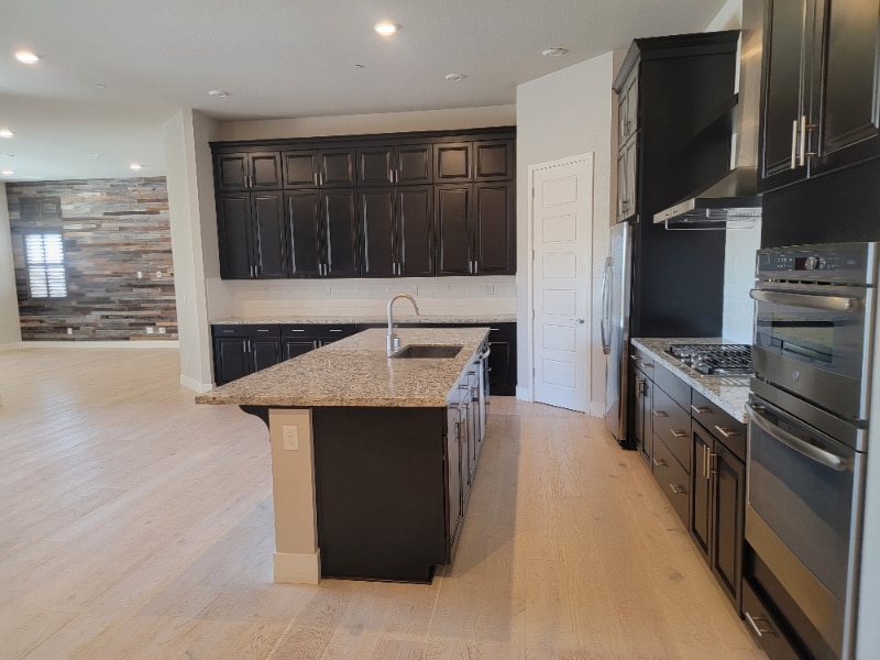 Building Photo - 218 Seacrest Ct