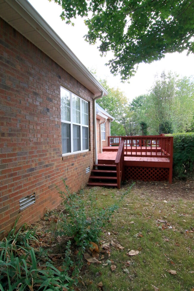 Building Photo - 2123 Moonlite Ct