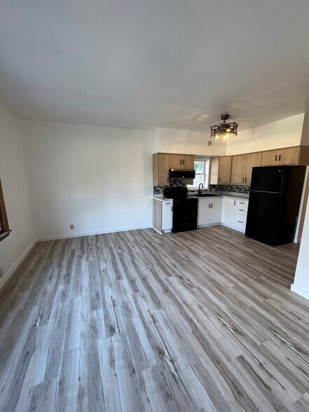 Primary Photo - 505 Hendricks Ave
