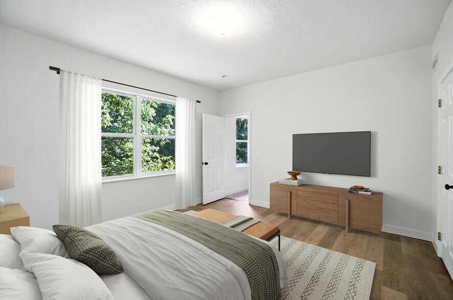 Building Photo - 2380 Oaktree Pl