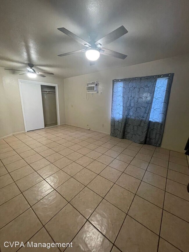Building Photo - 3 br, 1 bath House - 12063 South Union Avenue