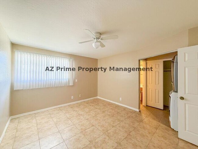 Building Photo - 7101 N 36th Ave