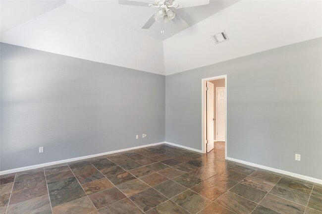 Building Photo - 2406 Box Oak Pl