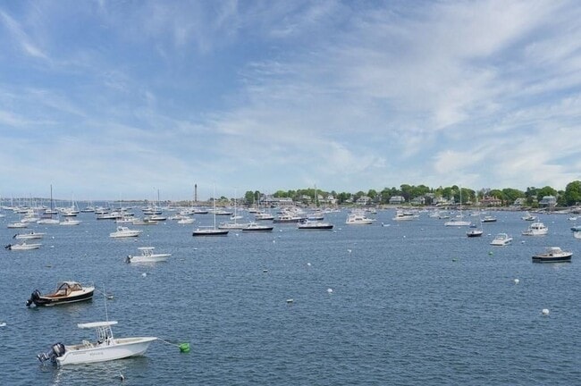 Building Photo - 34 Constitution Way