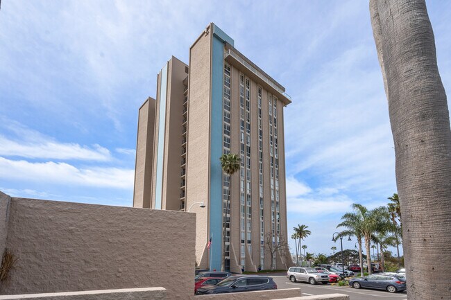 Building Photo - 1200 N Harbor Dr