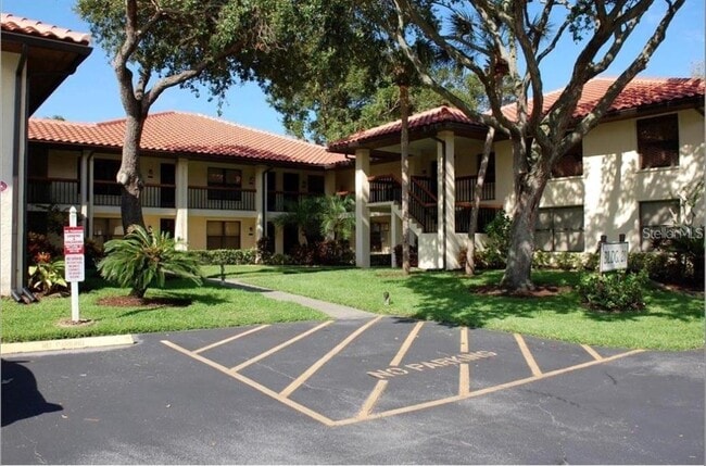 Building Photo - 2006 Hammock Pine Blvd