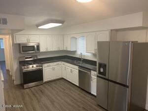 Building Photo - 580 N 9th Dr
