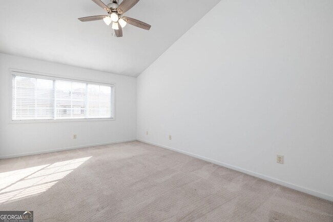 Building Photo - 1468 Briarwood Rd NE