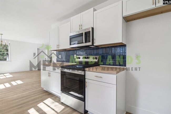 Building Photo - 2722 Dubard St