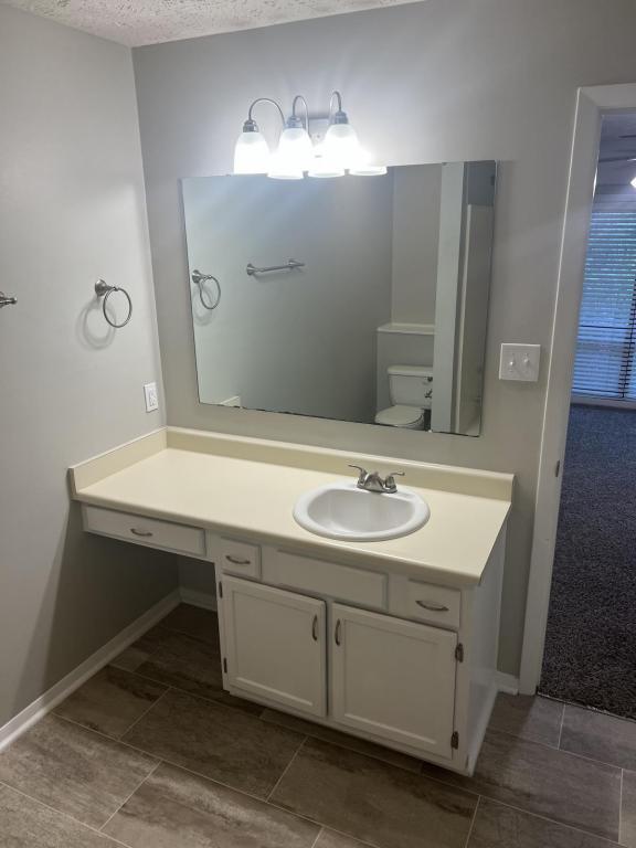 Building Photo - 1904 Tryon Dr