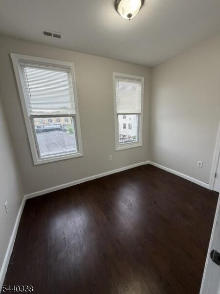 Building Photo - 296 N Clinton St