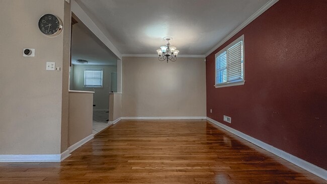 Building Photo - 1346 Tallwood St