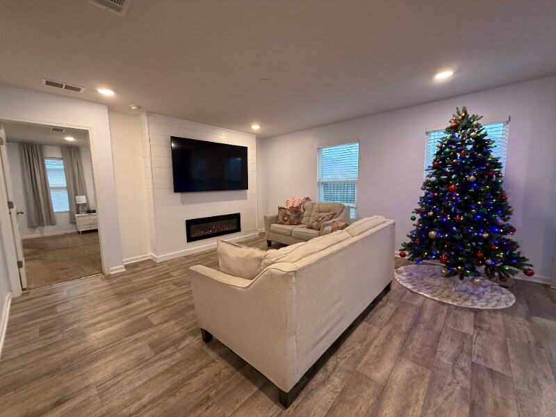 Building Photo - 831 Moorhen Wy