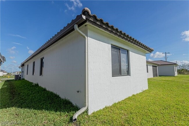 Building Photo - 5096 Nevola Ave