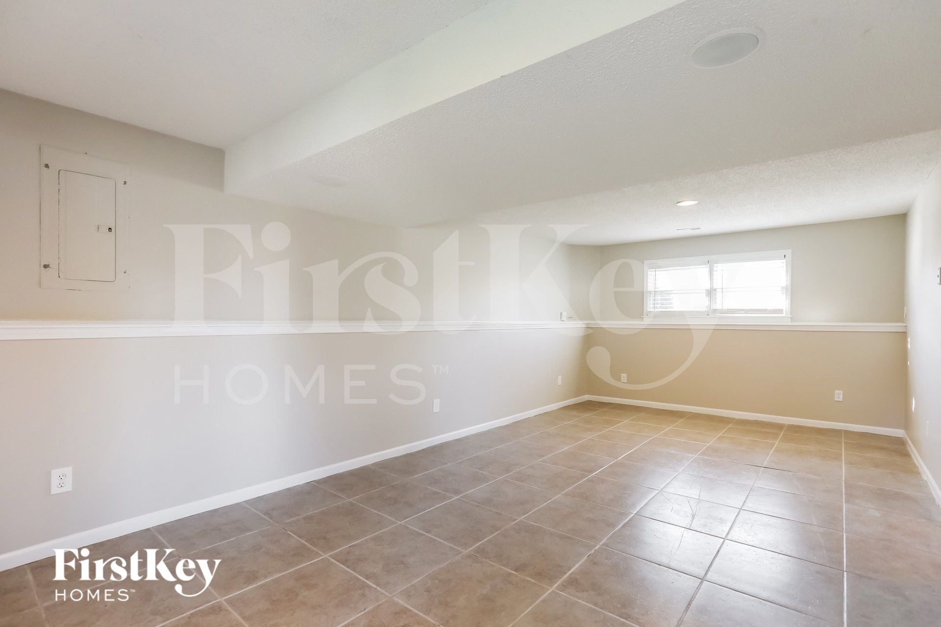 Building Photo - 8684 NE 110th St