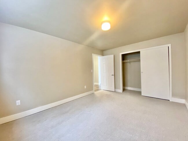 Building Photo - Renovated Home Surrounded By Scenic Orchard Bliss