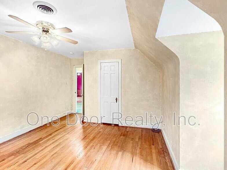 Building Photo - 307 Indian Springs Rd