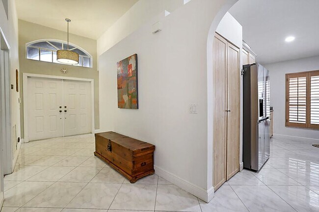 Building Photo - 18965 Adagio Dr