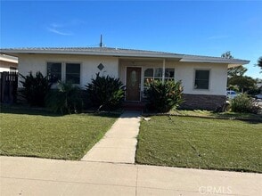 Building Photo - 140 W Midway Manor