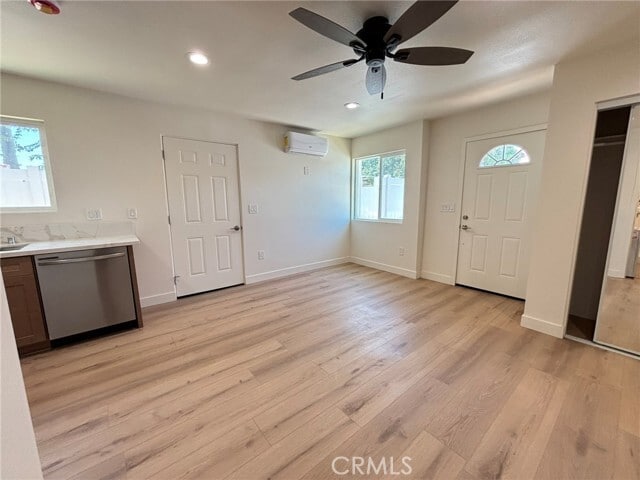 Building Photo - 2059 Marlborough Ave