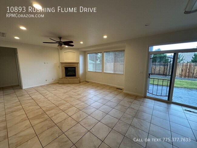 Building Photo - 10893 Rushing Flume Dr