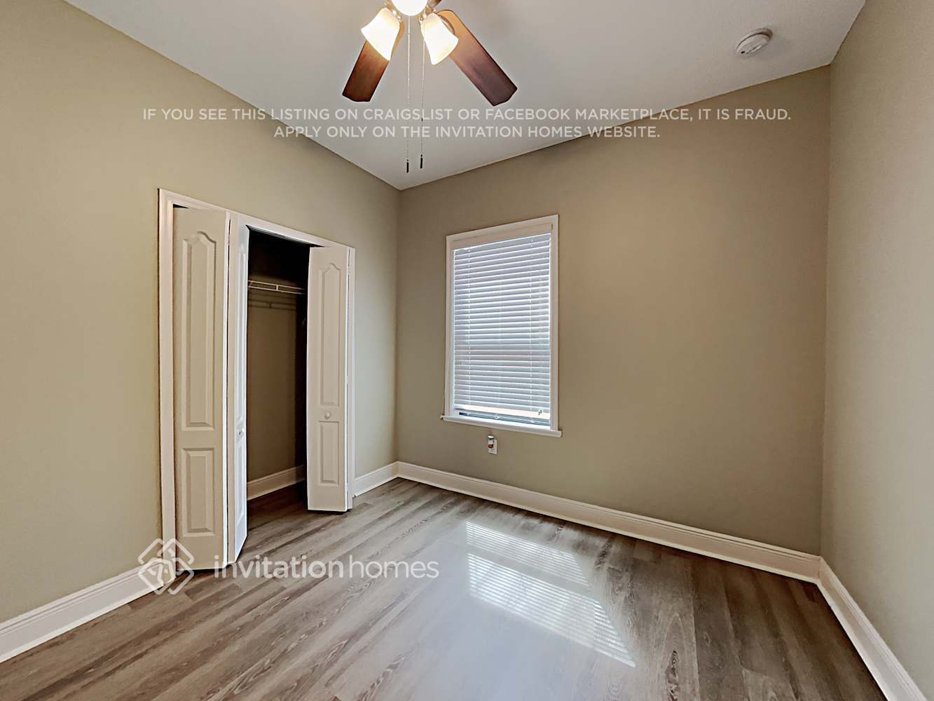 Building Photo - 7526 39th Ave E