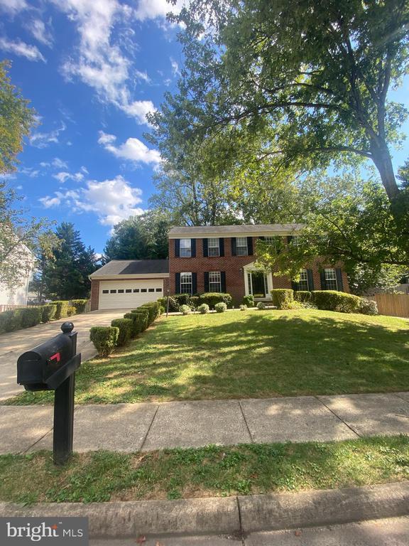 Primary Photo - 57 Spring Lake Dr