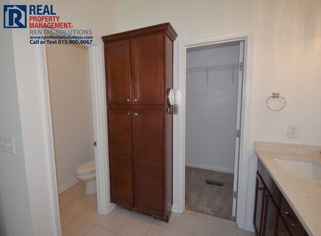 Building Photo - 7008 Nickalus Way
