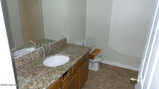 Building Photo - 3200 Crystal Oaks Ln
