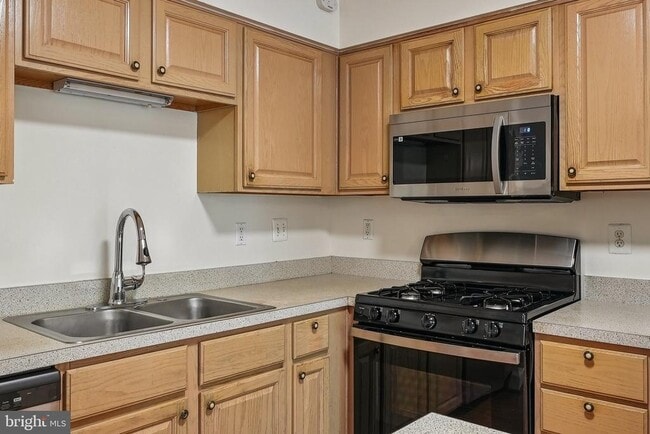 Building Photo - 13528 Hayworth Dr
