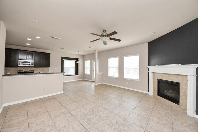 Building Photo - 7214 Baitland Dr