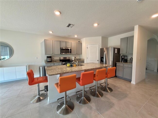 Building Photo - 9004 Tuscan Cypress St