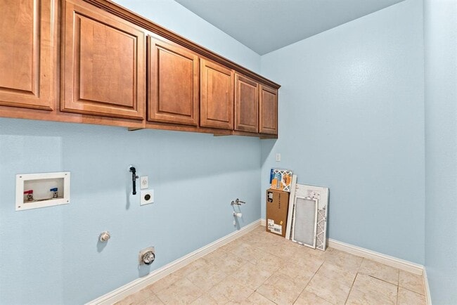 Building Photo - 2909 Arbor Ct