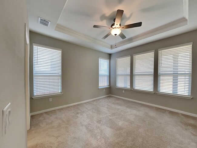 Building Photo - 251 Novacek St