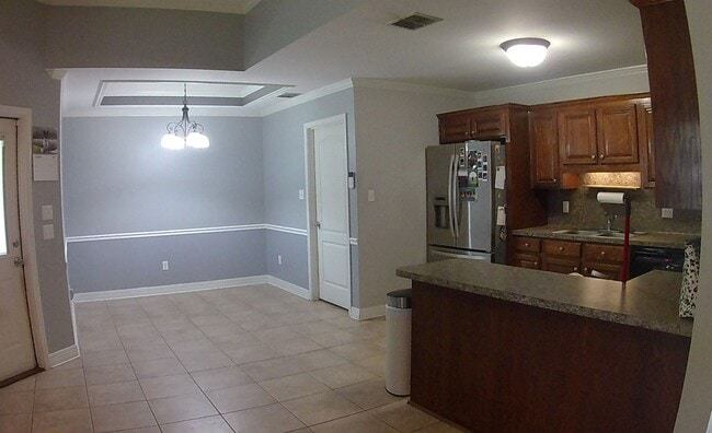 Building Photo - 708 Quiet Cove Cir