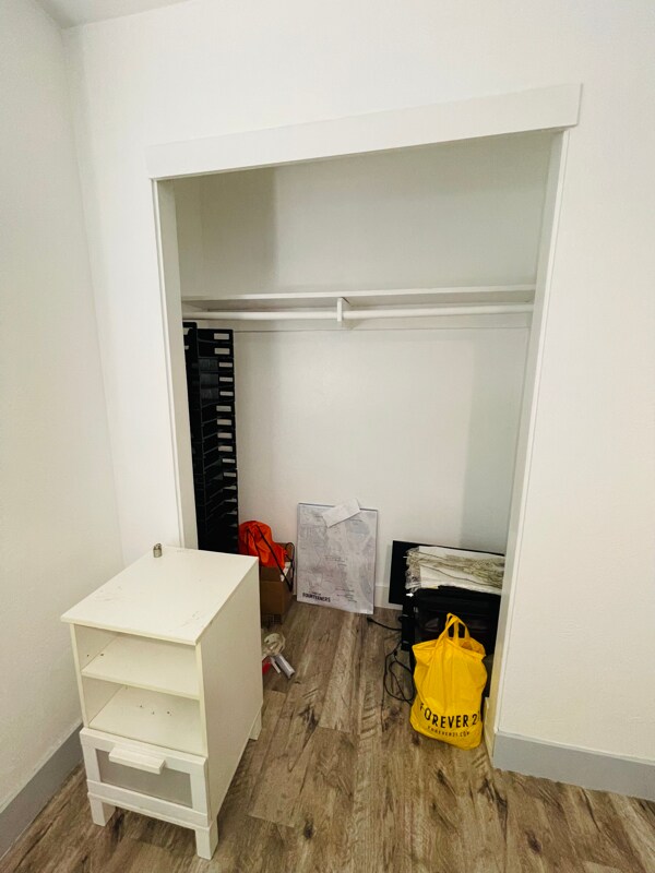 Building Photo - 6848 Sutter Ave