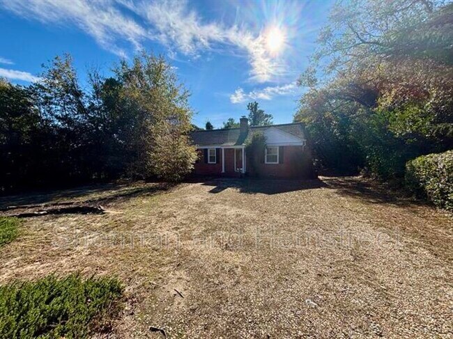 Building Photo - 2214 Kimberly Dr