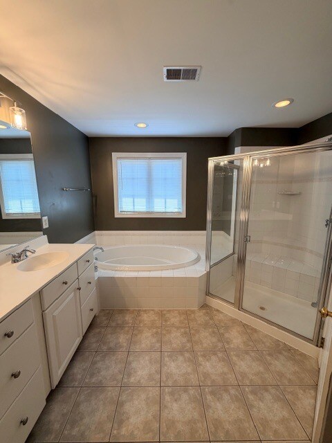 Building Photo - 203 Altair Way