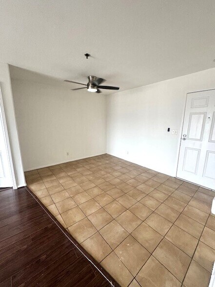 Building Photo - 3861 Vinton Ave