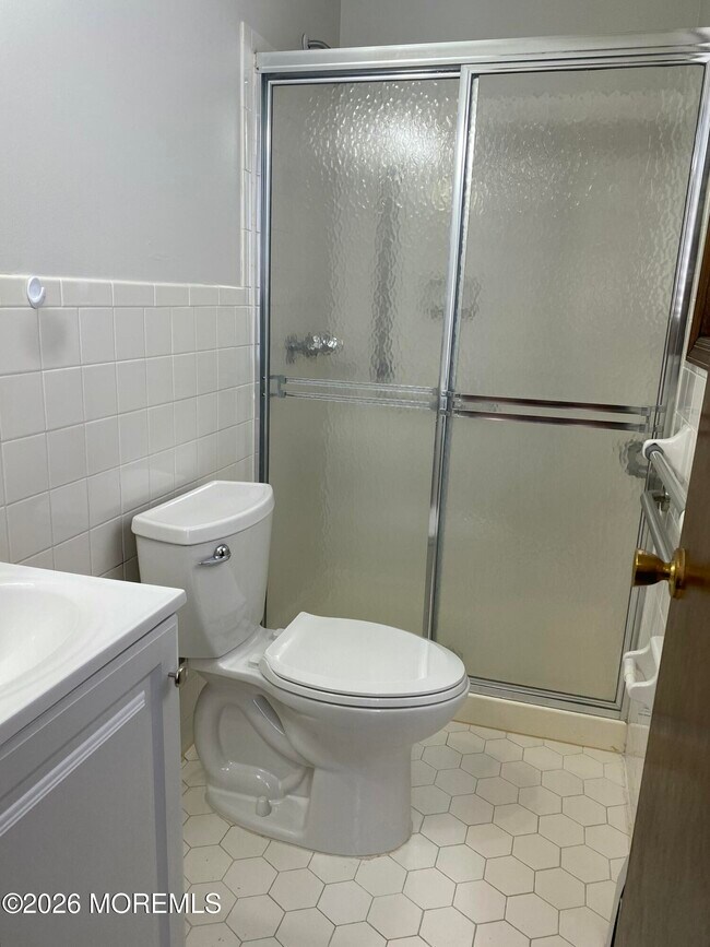 Building Photo - 7 Madras Ct