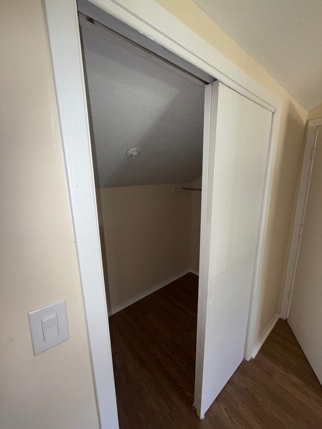 Building Photo - 6239 Wesley St