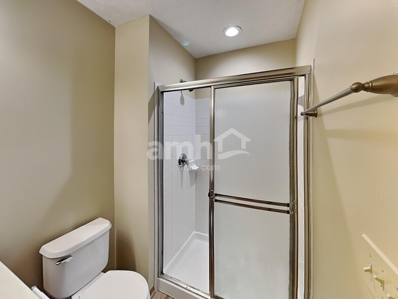 Building Photo - 5298 Rifle Dr