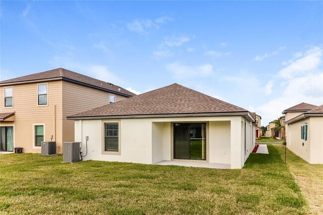 Building Photo - 2127 Peyto Wy